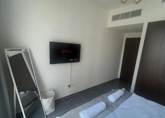 Trendy 1 Bed Apartment- Promenade Living - Dubai Creek Harbour