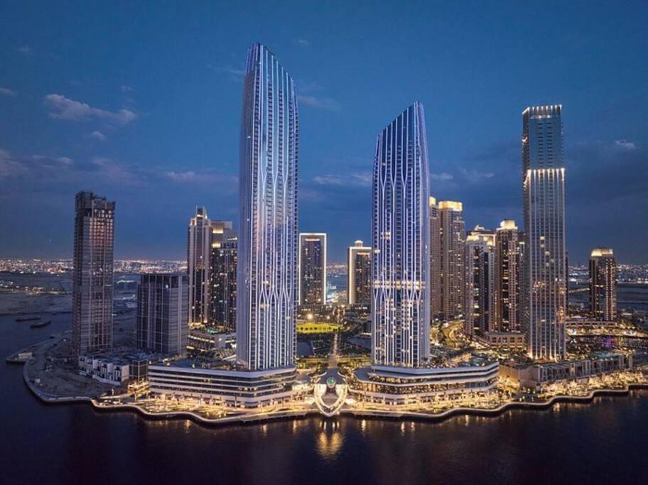Trendy 1 Bed Apartment- Promenade Living - Creek Harbour Apartment